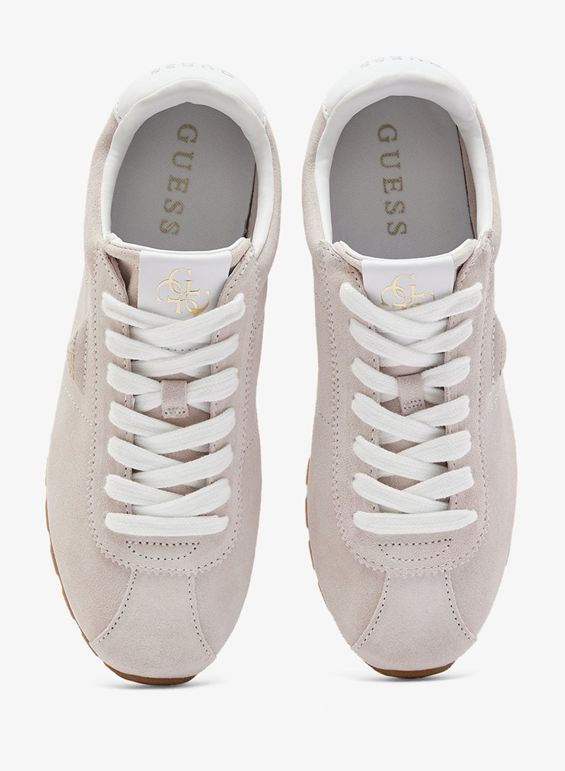 GUESS Tiah3 Low Top Sneakers - Image 4